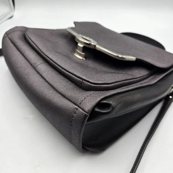 NEW COACH Madison Sadie Flap Saffiano Leather Satchel Gray Metallic + Red F26274 - Picture 4 of 16